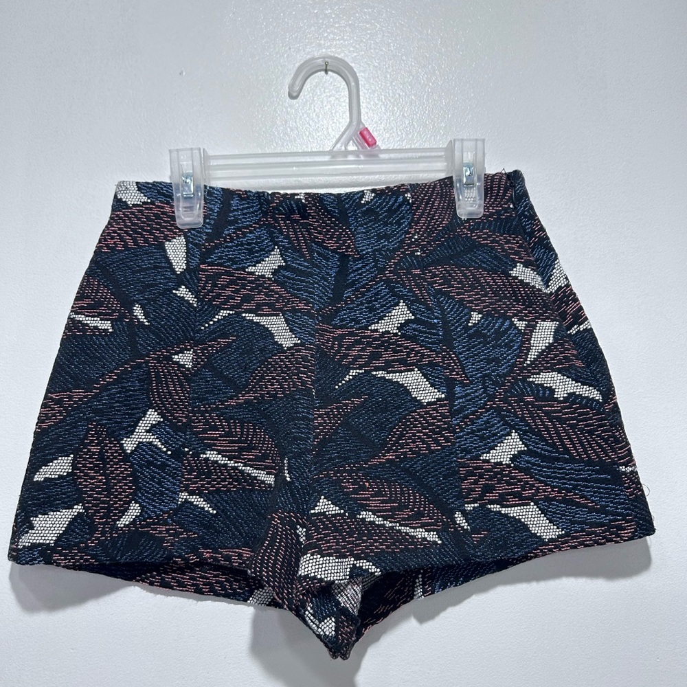 Zara Women’s Multicoloured High Waisted textured Jacquard Shorts Women's Size S